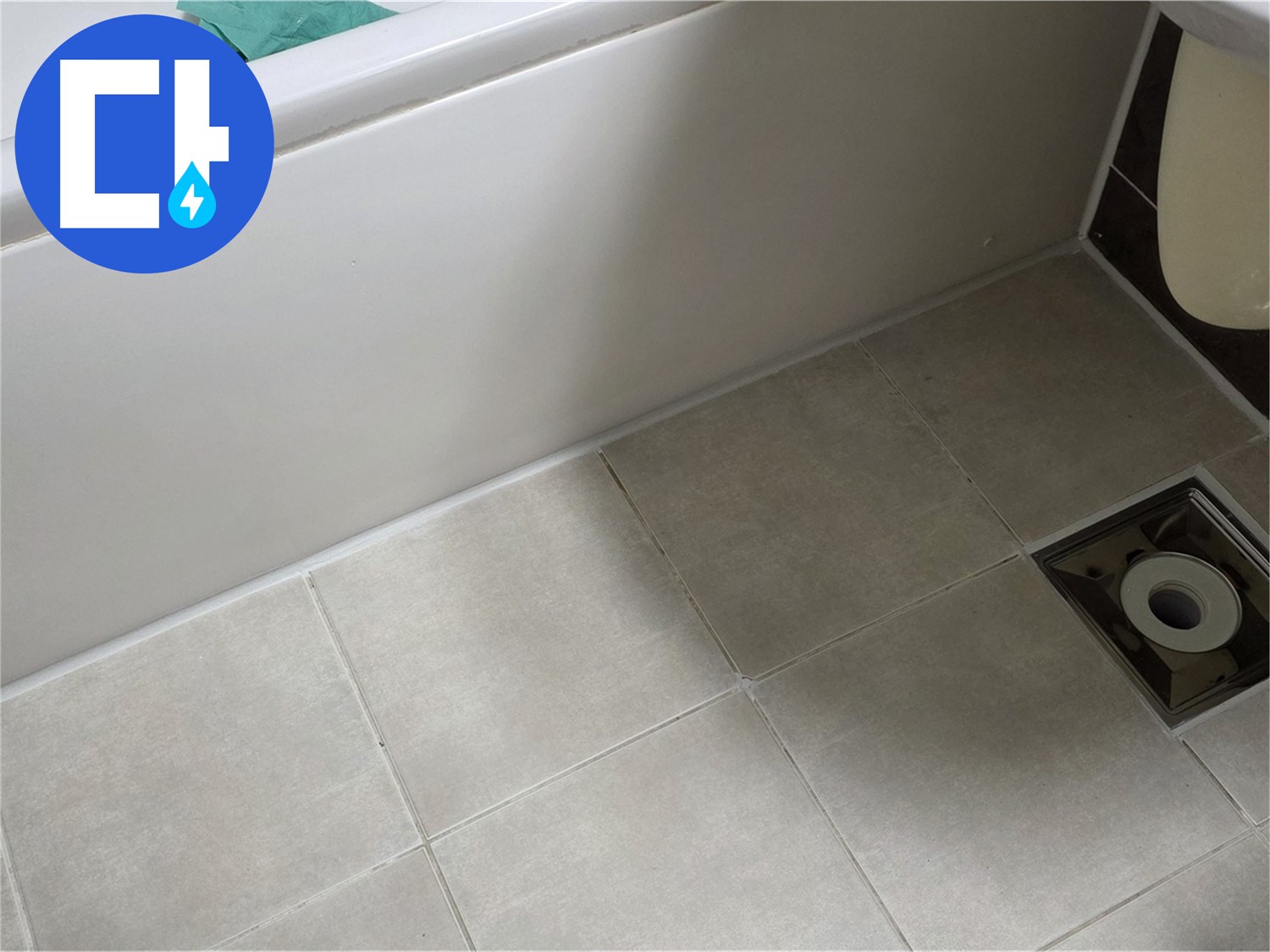 양주 옥정 율정마을 욕실 - 누수 해결 위한 타일 틈새 꼼꼼하게 확인